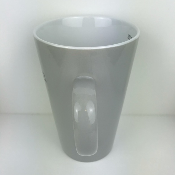 Mom love by Pavilion Gift Company “Baseball Mom” mug 18oz - Picture 3 of 6